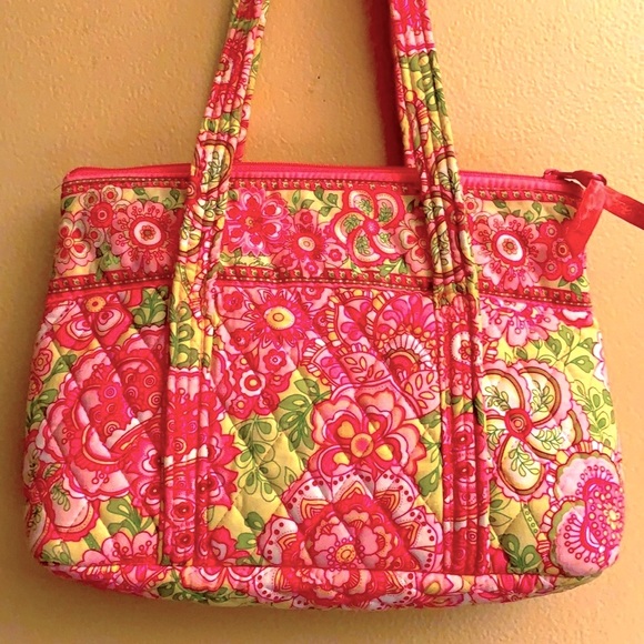 Vera Bradley quite pink and green bag - Picture 6 of 12